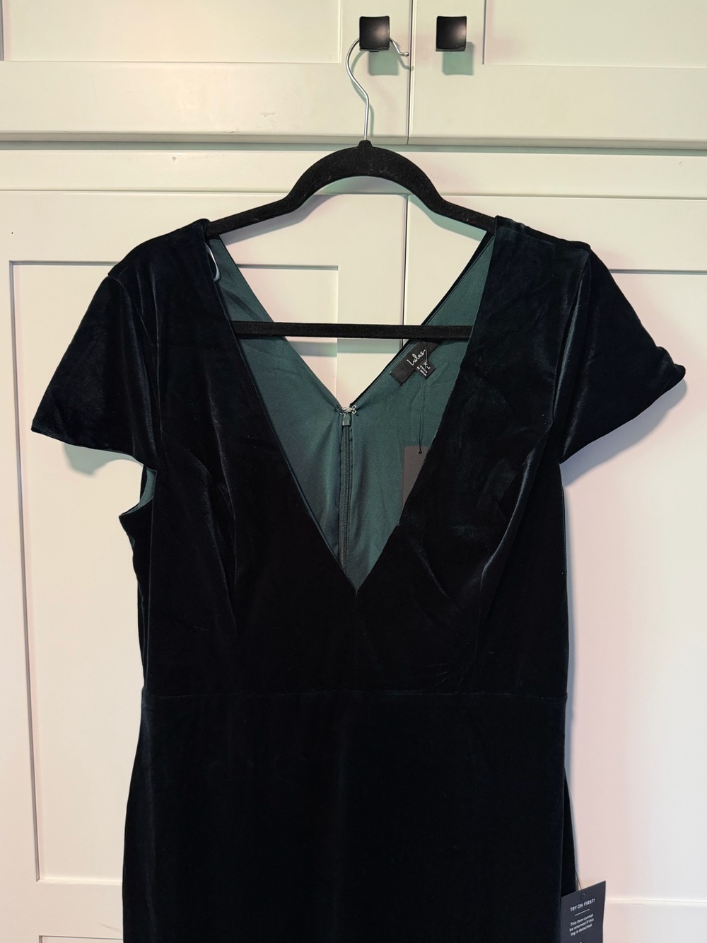 Lulu's Emerald Green Velvet Deep V Maxi Dress